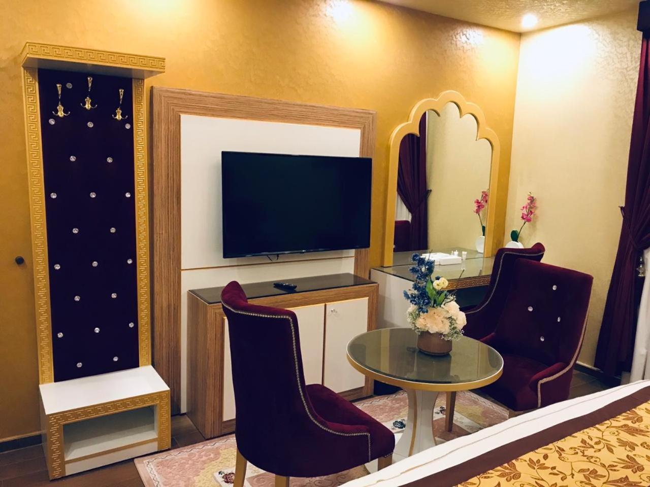 Luxury Hotel Apartments Tabūk Eksteriør bilde