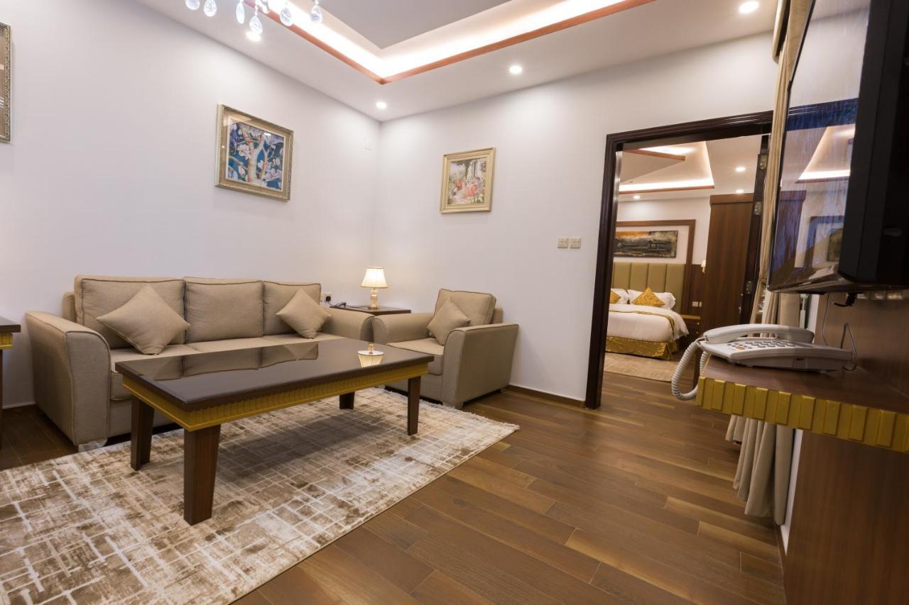 Luxury Hotel Apartments Tabūk Eksteriør bilde
